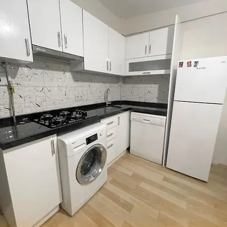 مركزية بإطلالة ساحرة Apartamento Estambul